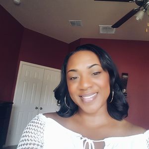 Meet your Posher, Tracie